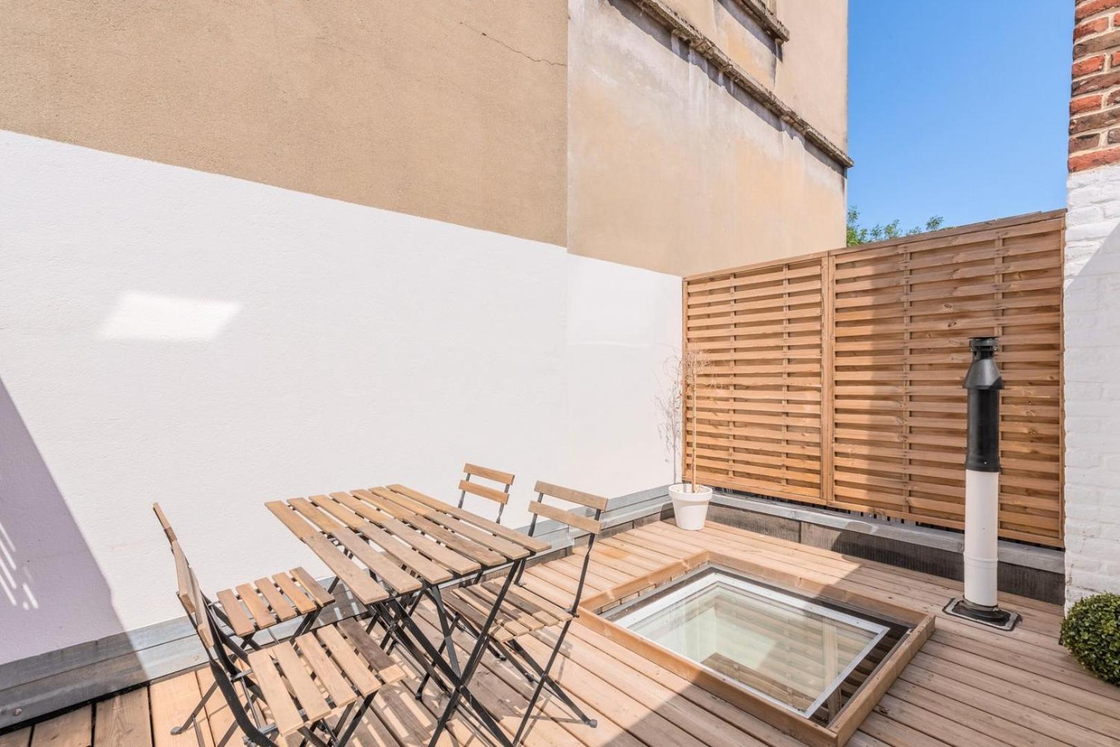 2 Bedroom House W/ Terrace, Near Train Stations & Metro Rijsel Buitenkant foto